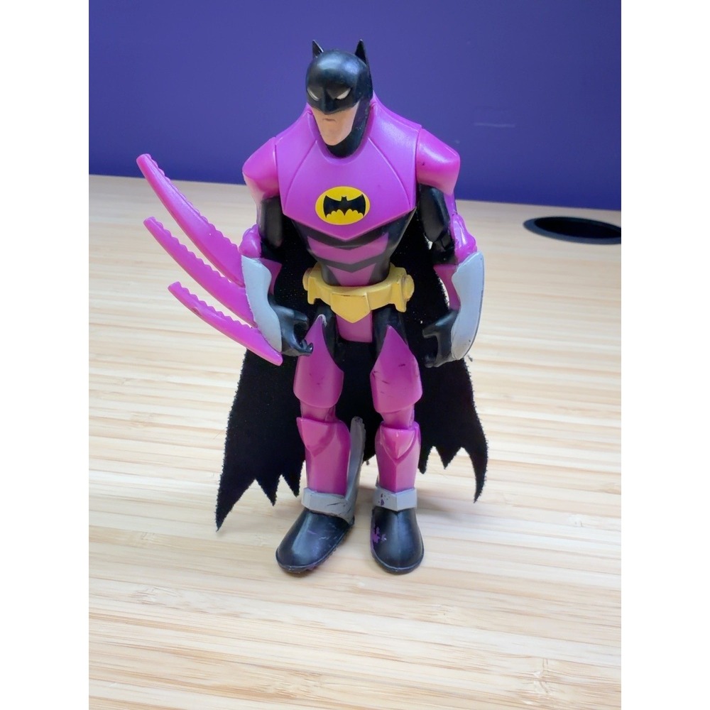 2008 DC Comics Batman Purple Action Figure 6.5in Cape Claw Blades 66435